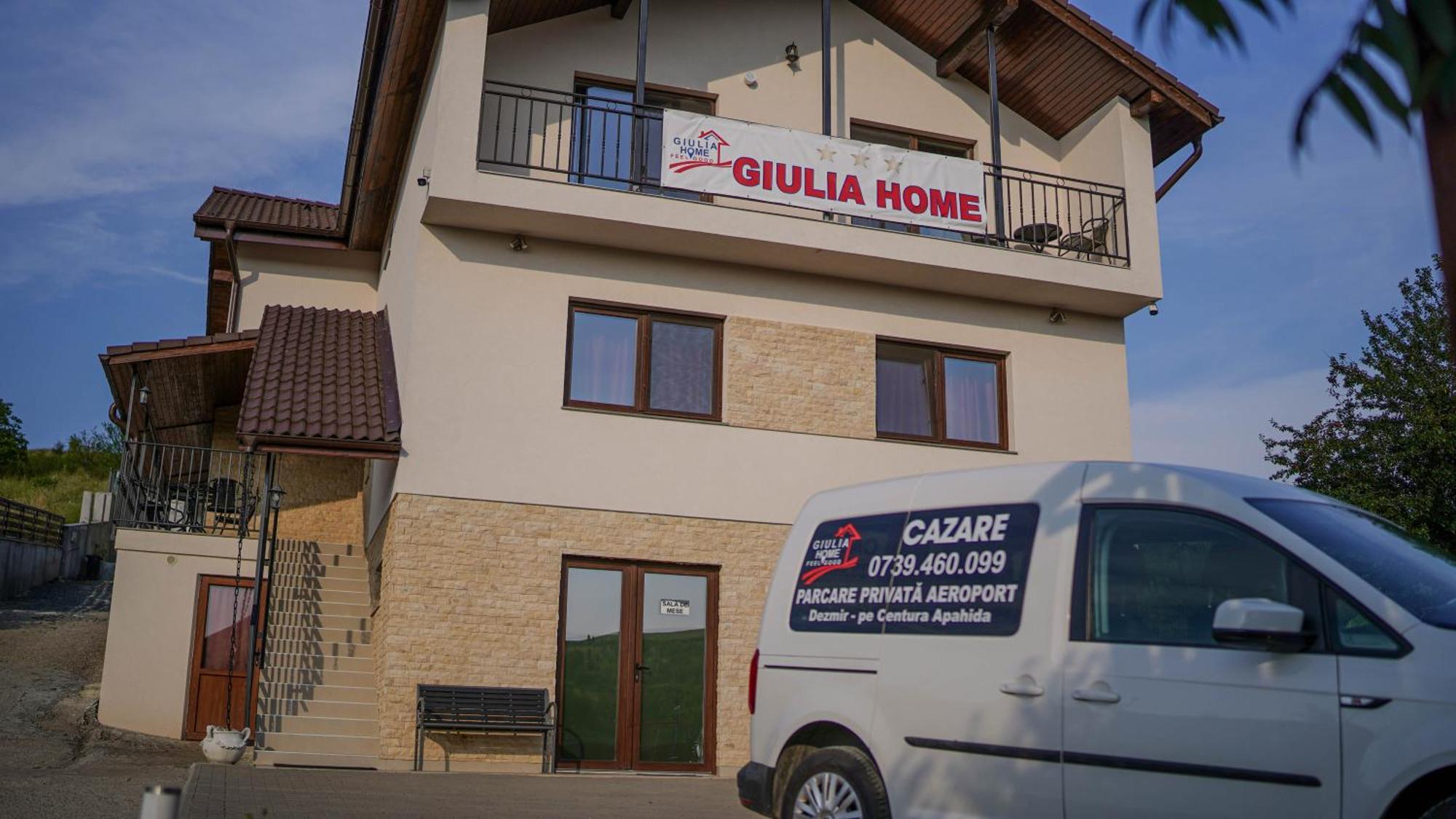 Pensiunea Giulia Home Dezmir Esterno foto